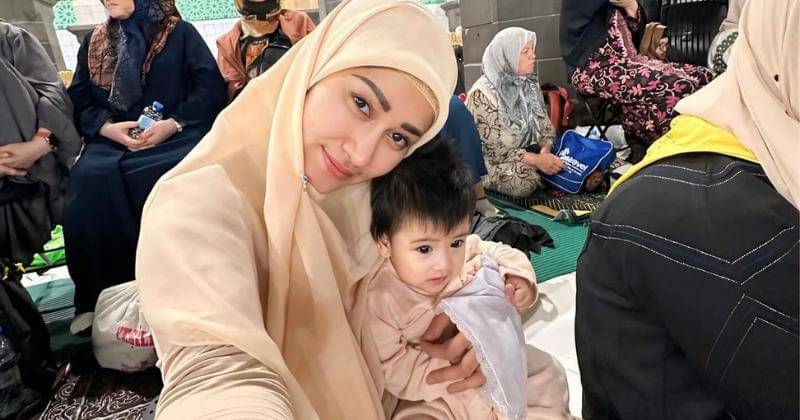 Instagram.com/ichaannisafadila